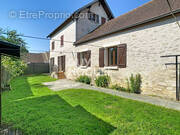 Appartement à RUSSY-BEMONT