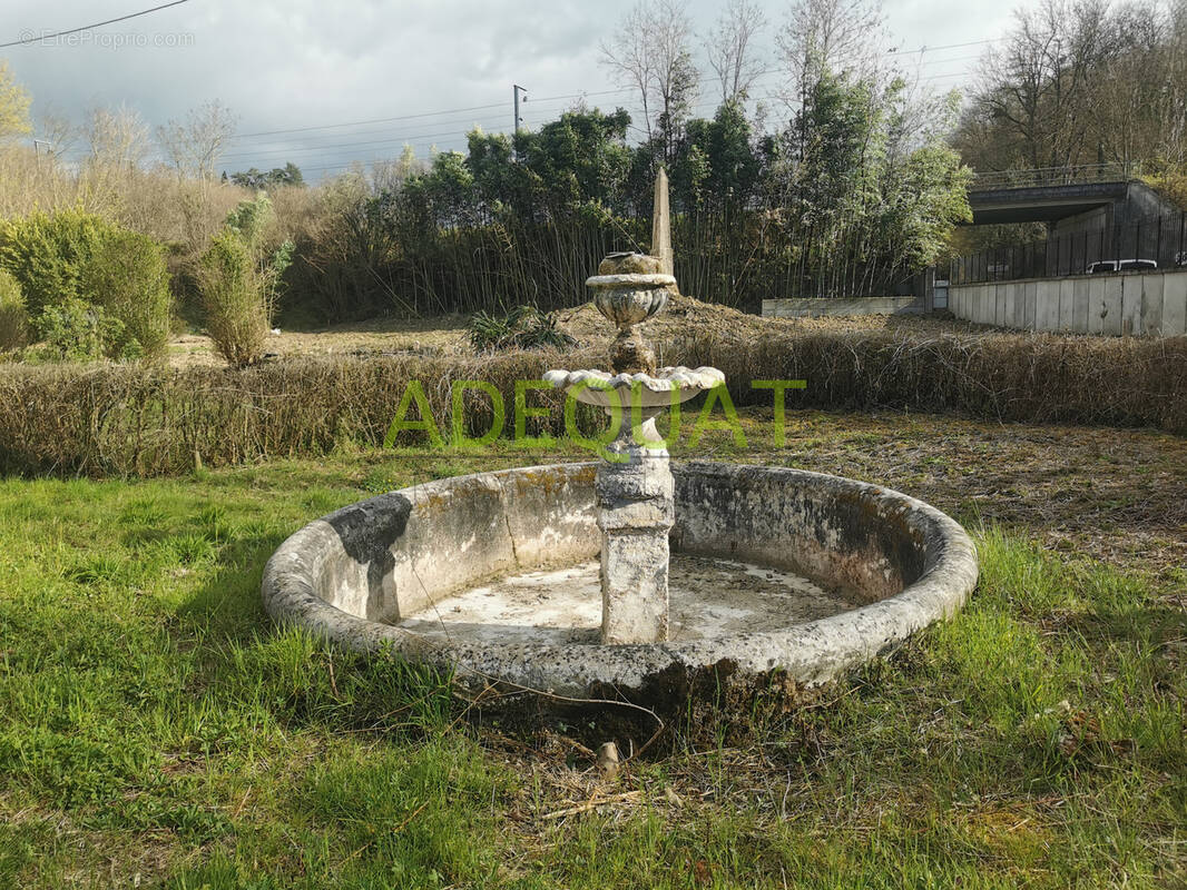 Appartement à LA TOUR-DU-PIN