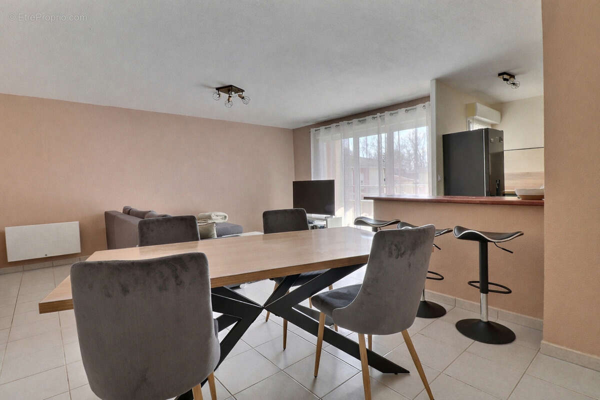 Appartement à AMBARES-ET-LAGRAVE