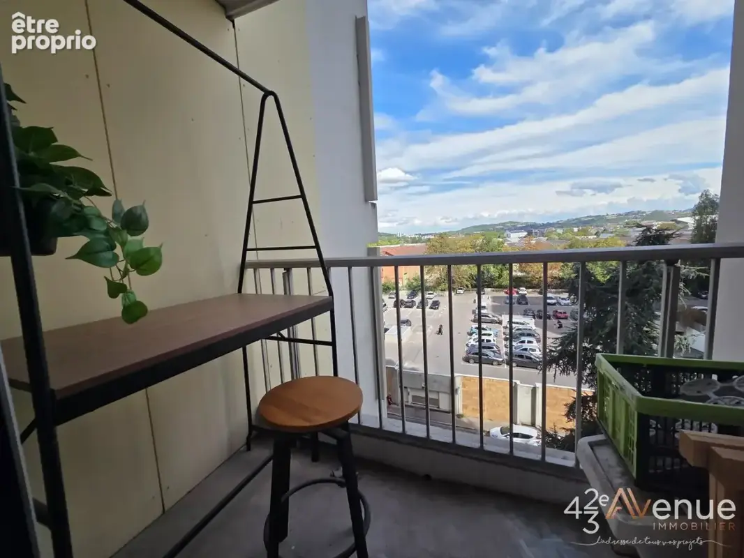 Appartement 91 m² à Saint-Etienne  - photo 8