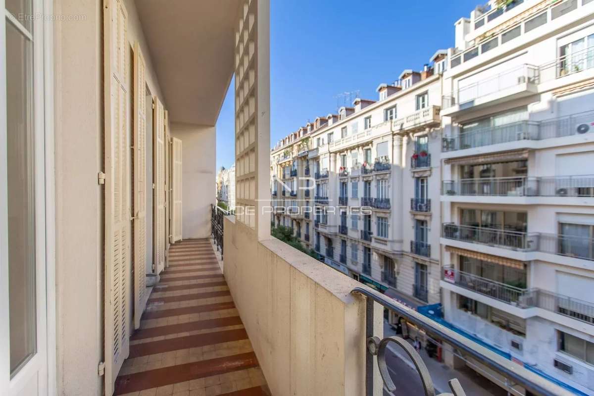 Appartement à NICE