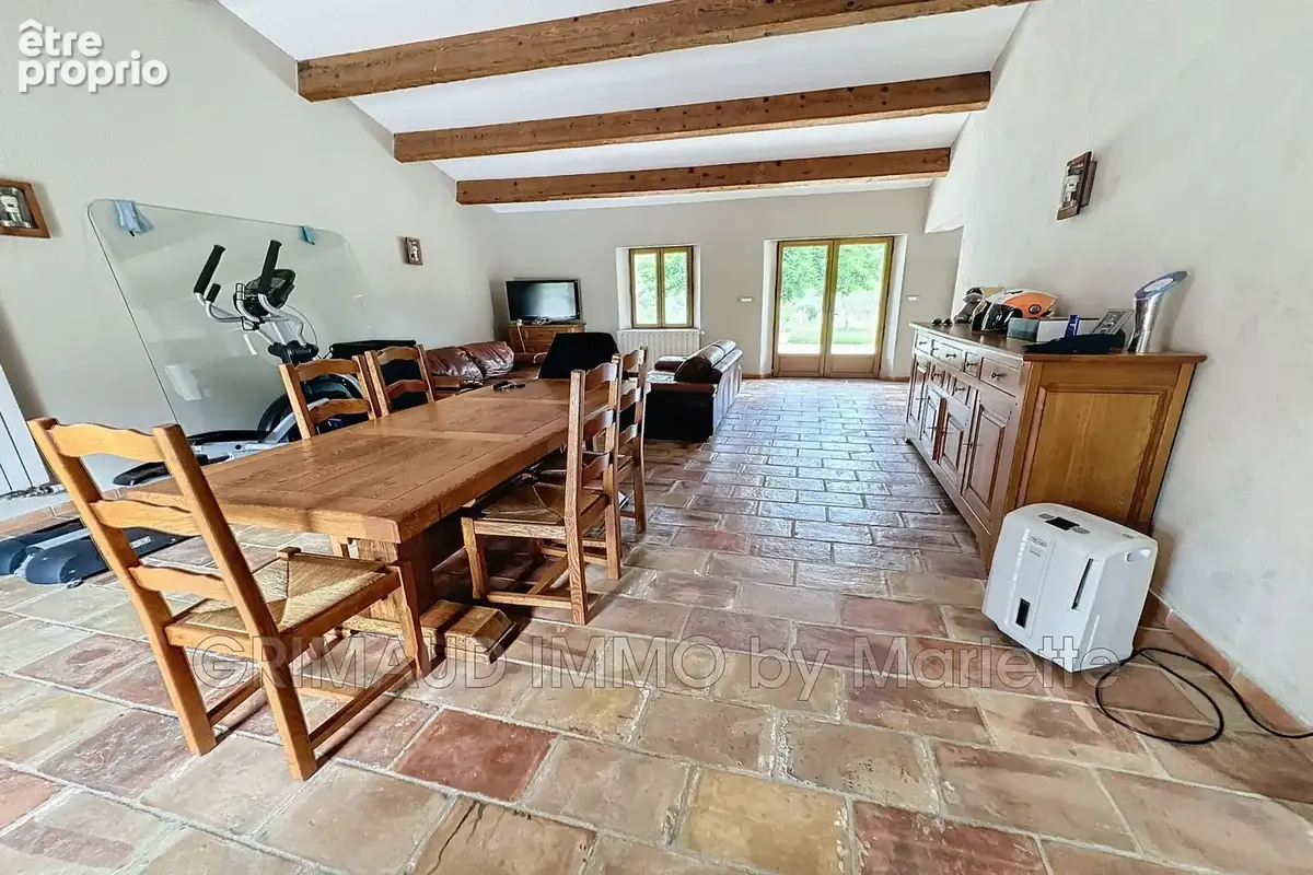 Maison 12 pièces 450 m² à vendre à Plan-De-La-Tour (83120) - photo 4