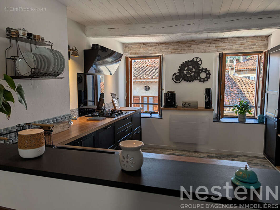 Exclusivité NESTENN : Superbe appartement 4 pièces avec terrasse à Collobrières - photo 5