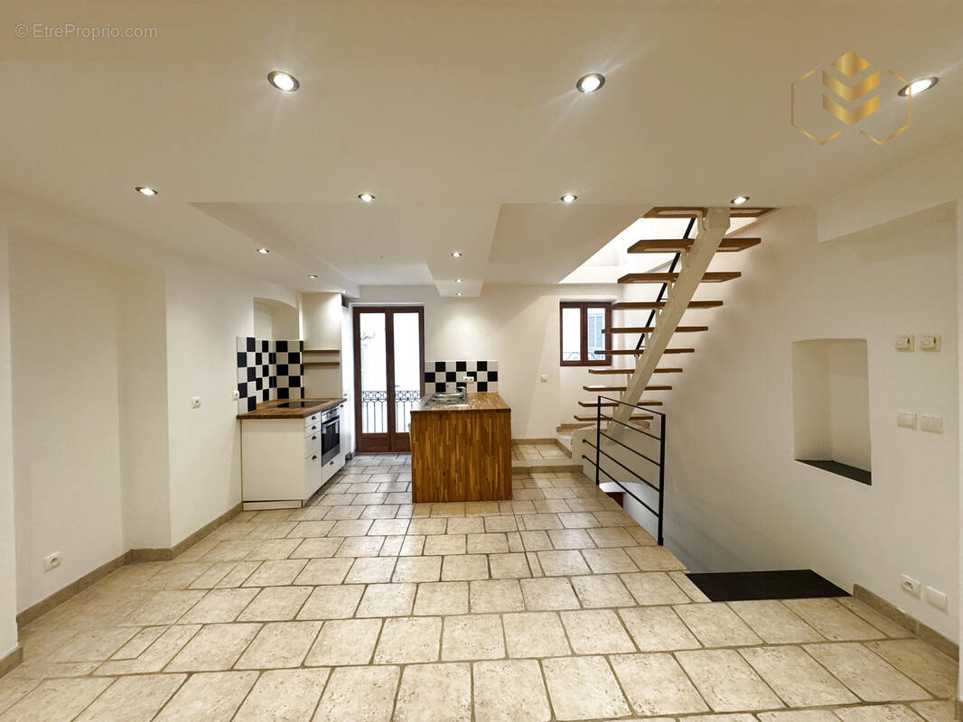 Maison à ROQUEBRUNE-CAP-MARTIN