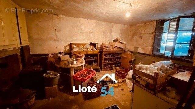 Maison à SAINT-BOINGT