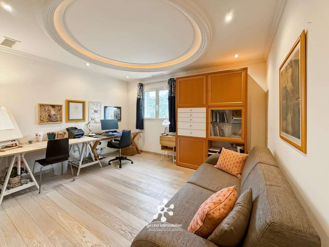 Maison à CAGNES-SUR-MER