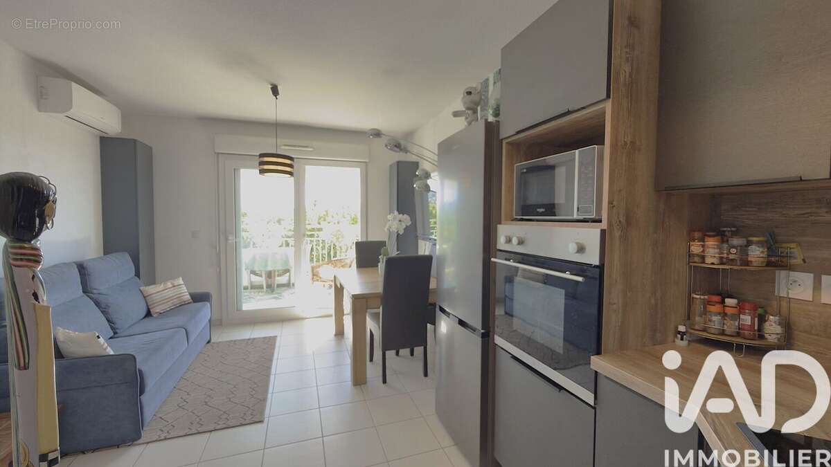 Photo 6 - Appartement à SAINT-LAURENT-DU-VAR