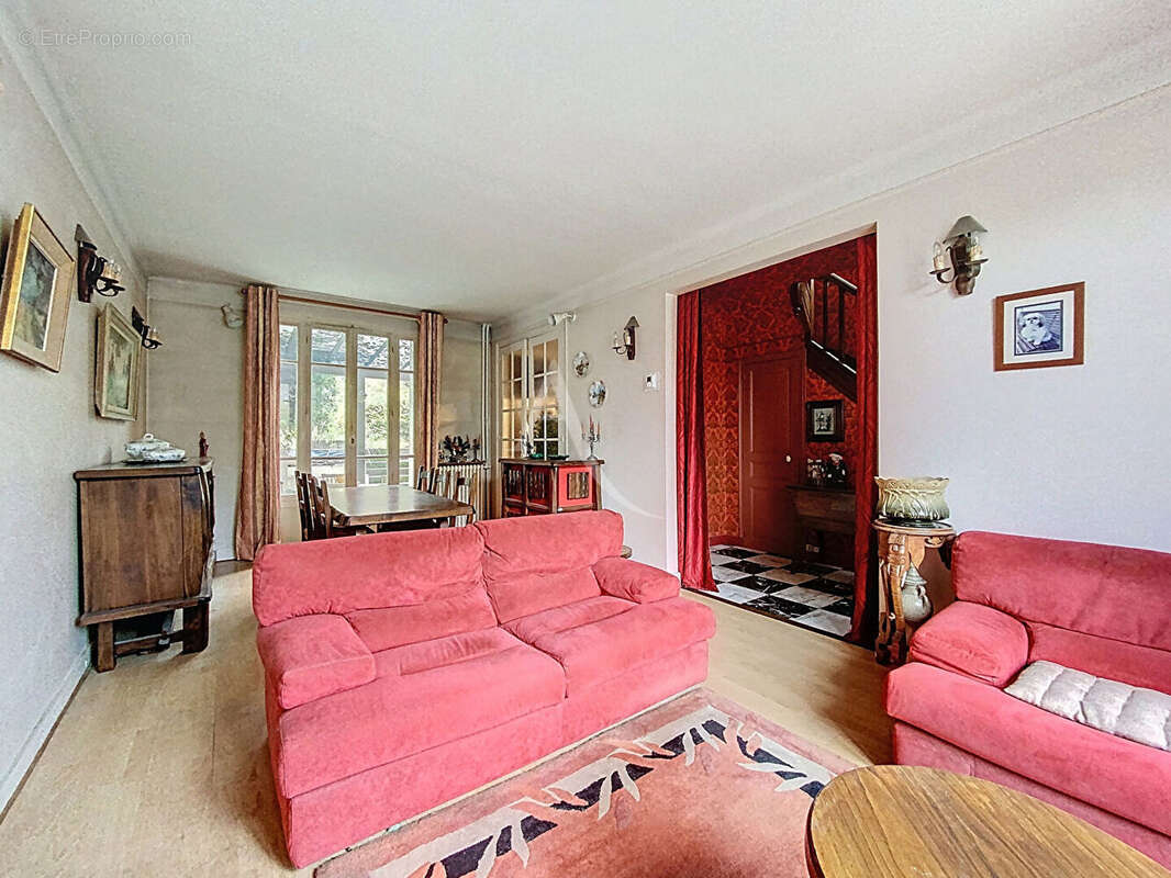 Maison à SAINT-GERMAIN-EN-LAYE