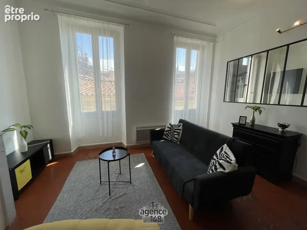 T1 lumineux tout équipé au cœur du Panier   47 m2 - photo 4