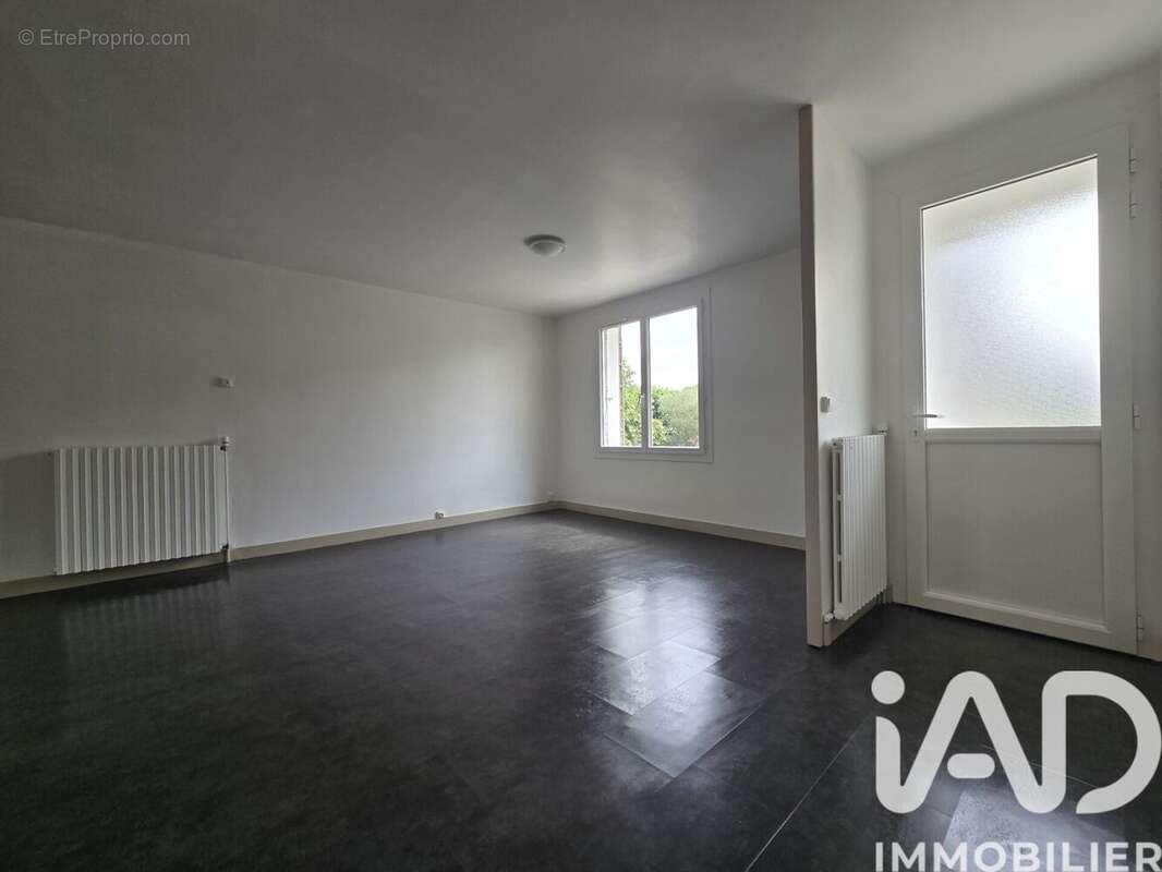 Maison 72 m² à Thouars  - photo 5