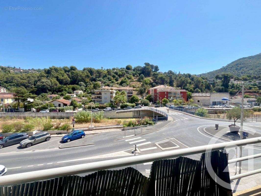 Appartement à SAINT-ANDRE-DE-LA-ROCHE