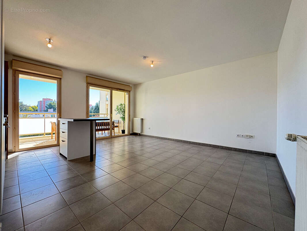 Appartement à MARSEILLE-12E