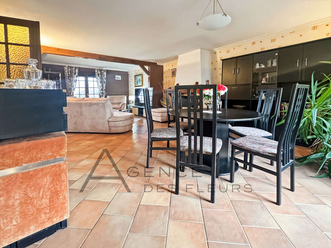 Maison à SAINT-AUBIN-LES-ELBEUF