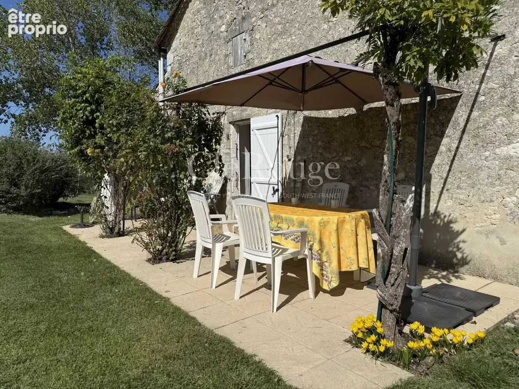 Proche de Duras - Magnifique maison de campagne avec piscine de 6 m x 12 m, à rénover - photo 4