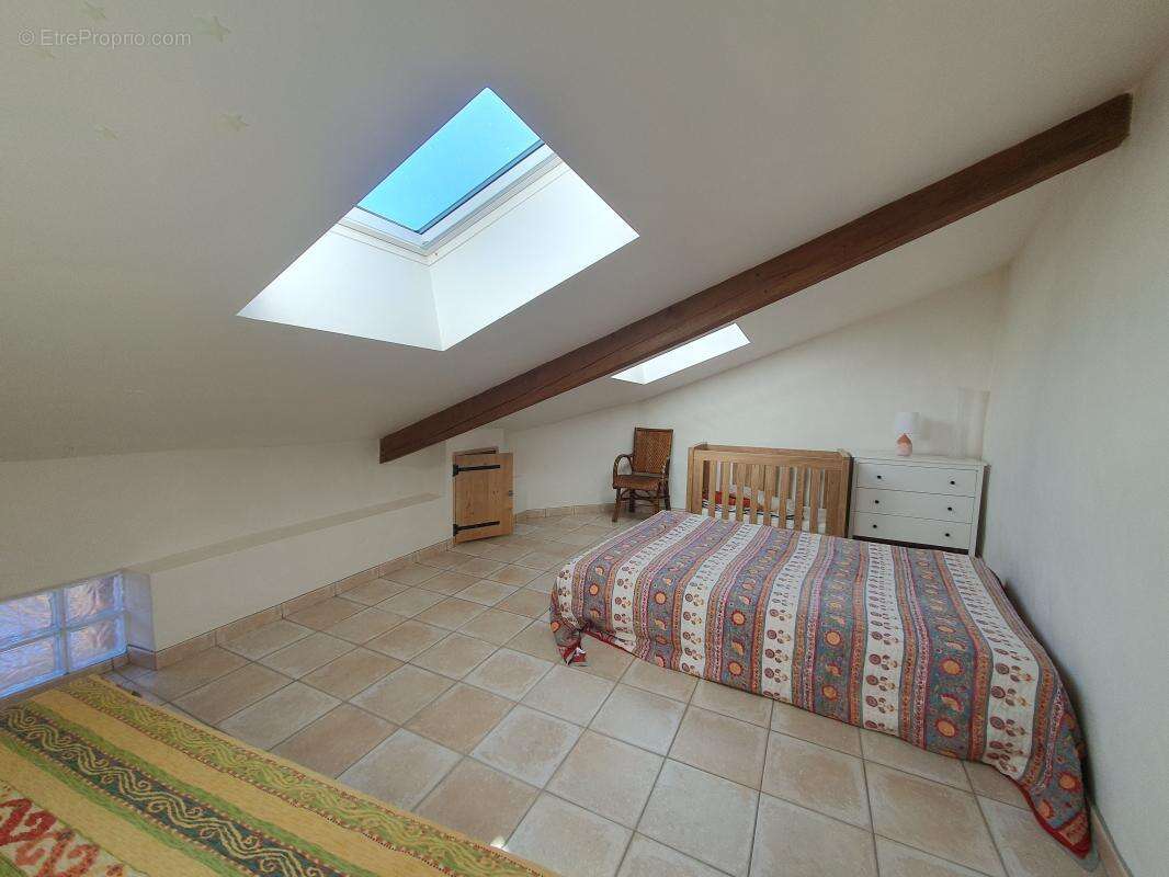 Maison à SAINT-PAUL-LE-JEUNE