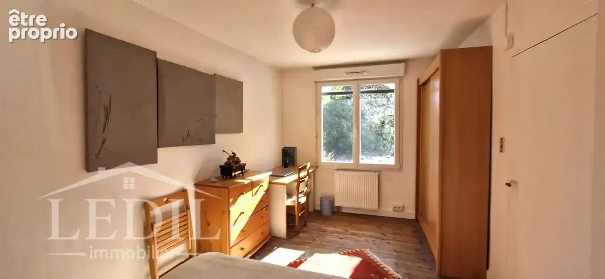 Maison avec jardin et garage - photo 5