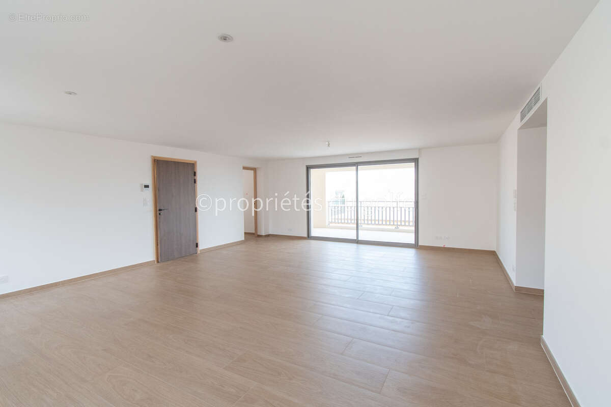 Sète, Corniche, appartement 4 pièces avec terrasse et parking, - photo 5