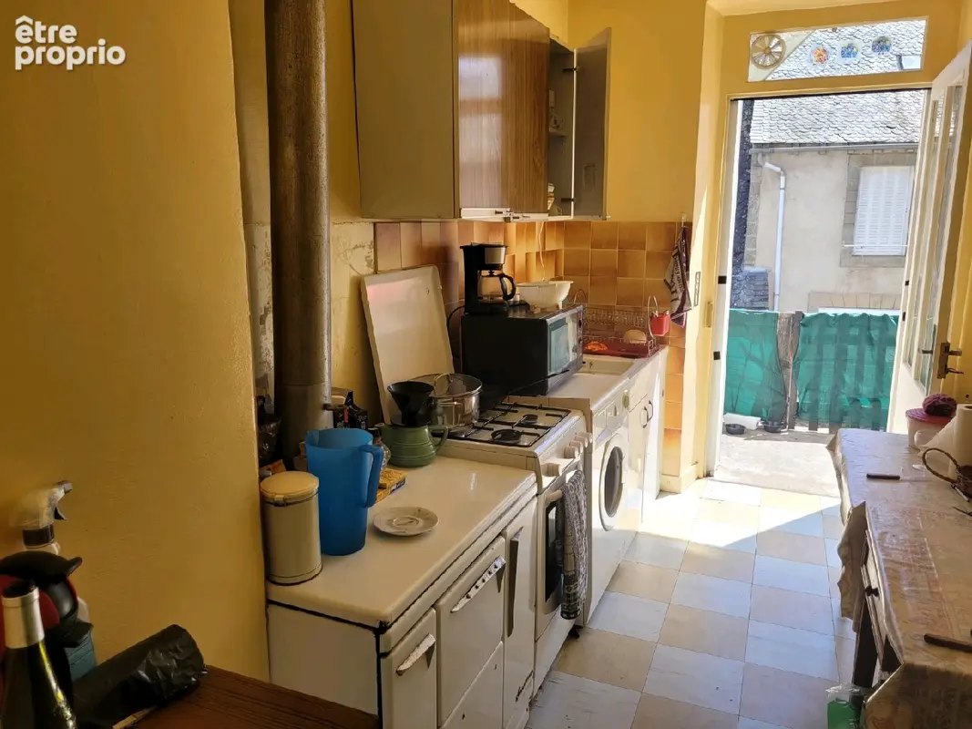 Maison 10 pièces 190 m² à vendre à Saint-Saturnin (15190) - photo 10