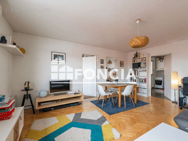 Appartement à VILLEJUIF