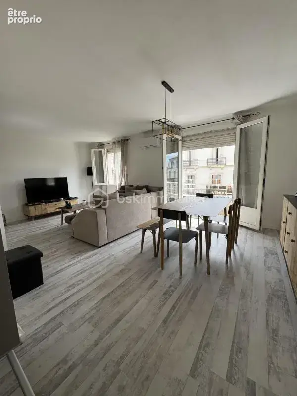 34500 beziers champeau - appartement rénové et climatisé -3 chambres - parking prive - cellier - photo 1