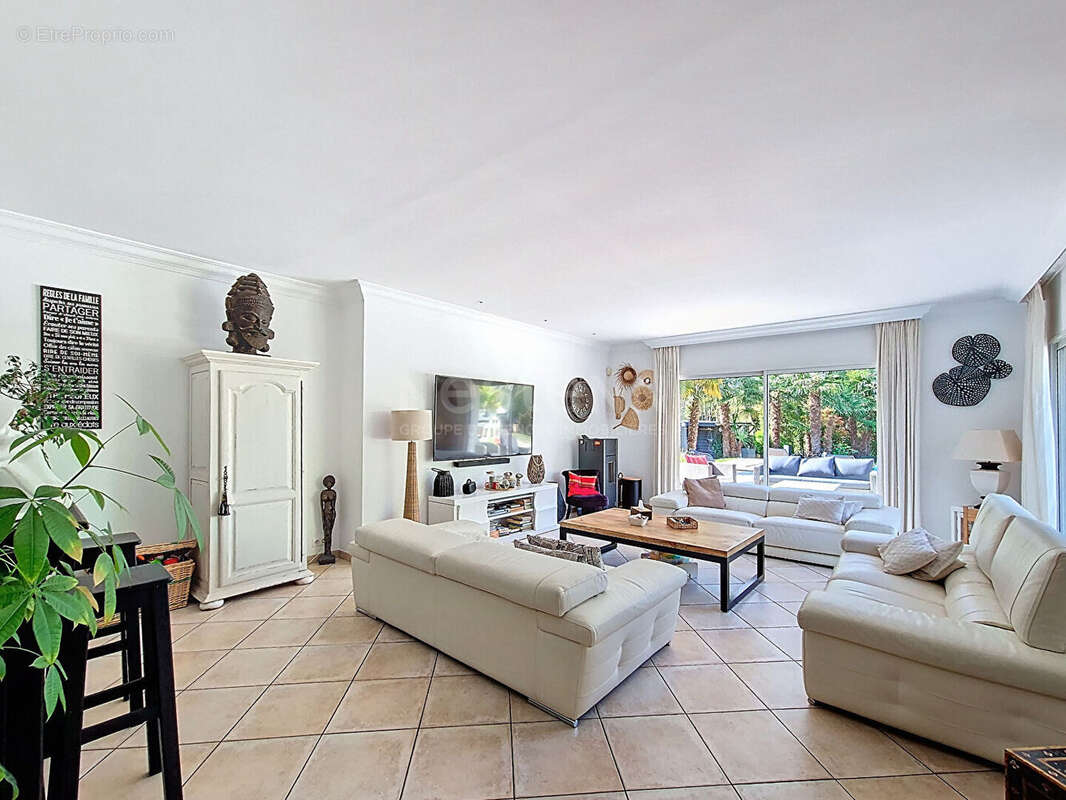 Maison Gouvieux 280M² habitables, jardin 2150 m² avec piscine - photo 3