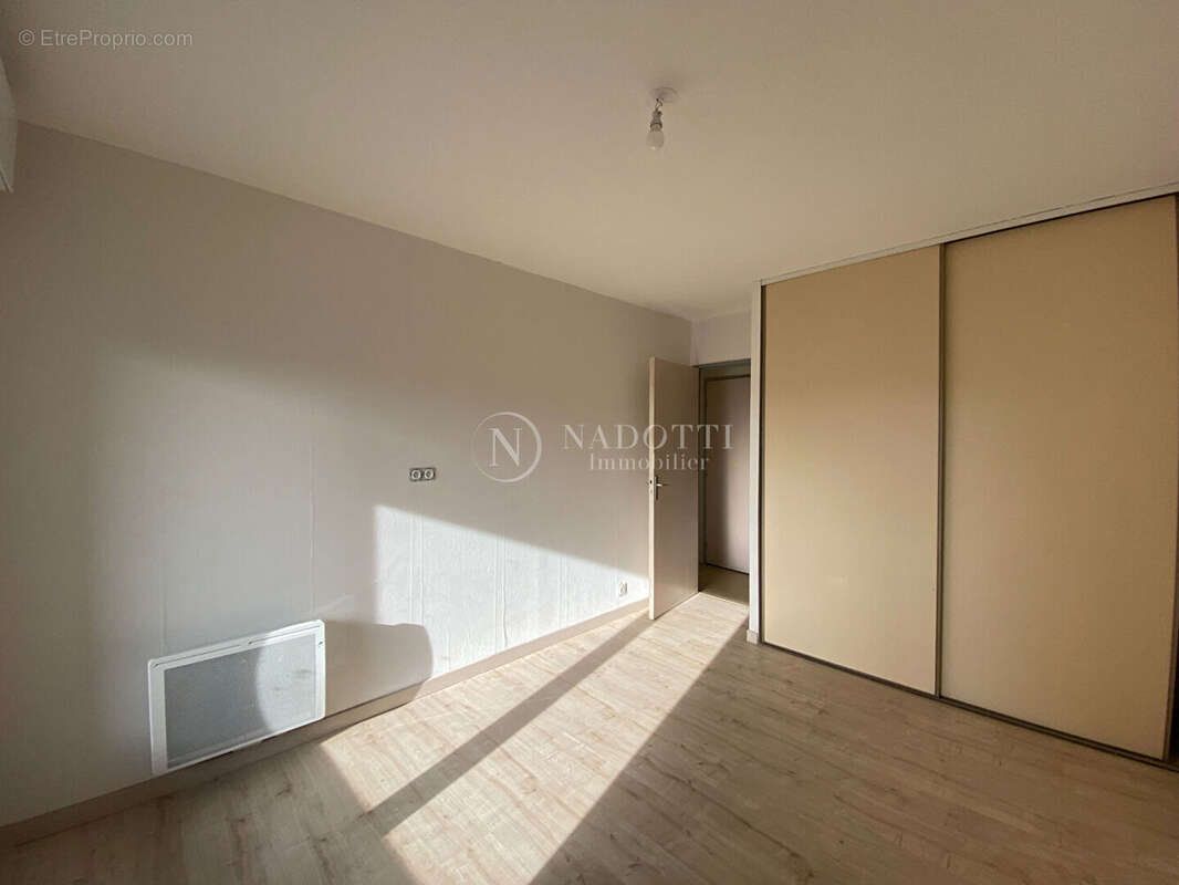 Vaste Appartement lumineux Cavaillon 4 pièce(s) 92 m2 - photo 6