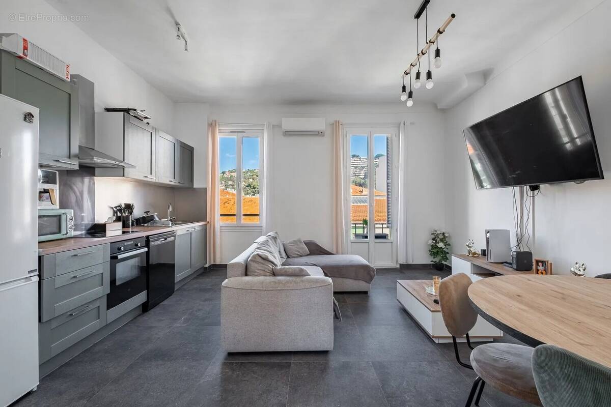 Appartement à NICE
