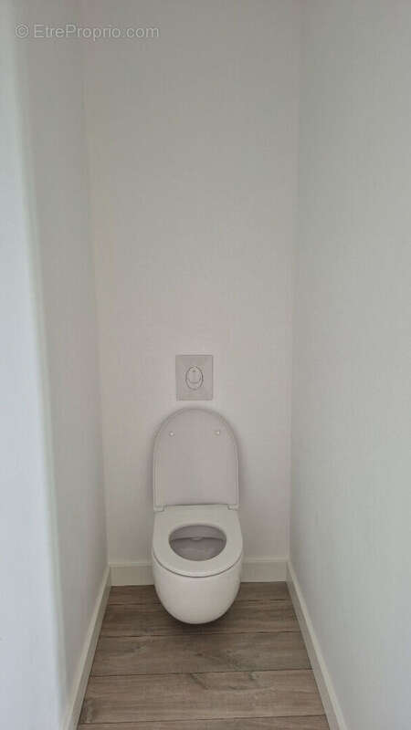 Appartement à SAINT-JEAN-D'ANGELY