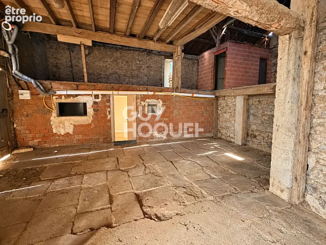 corps de ferme - 2 logements - Pouilley Francais - photo 11