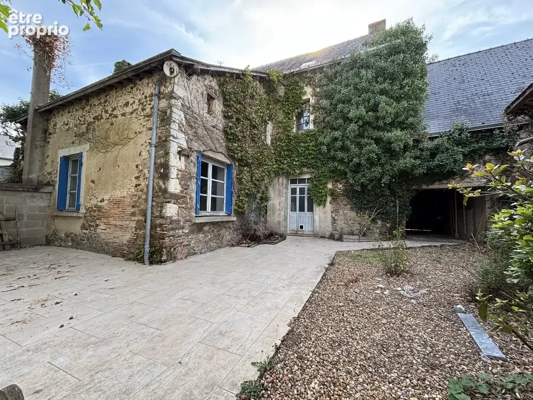 Maison à SAINT-DENIS-D'ANJOU