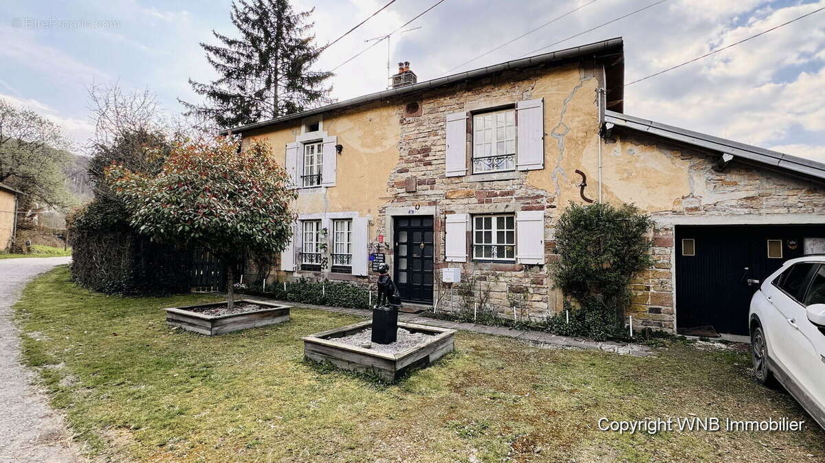 Maison à FONTENOY-LE-CHATEAU
