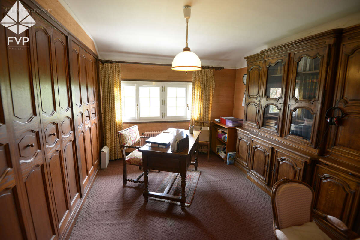 Maison à GRUCHET-LE-VALASSE