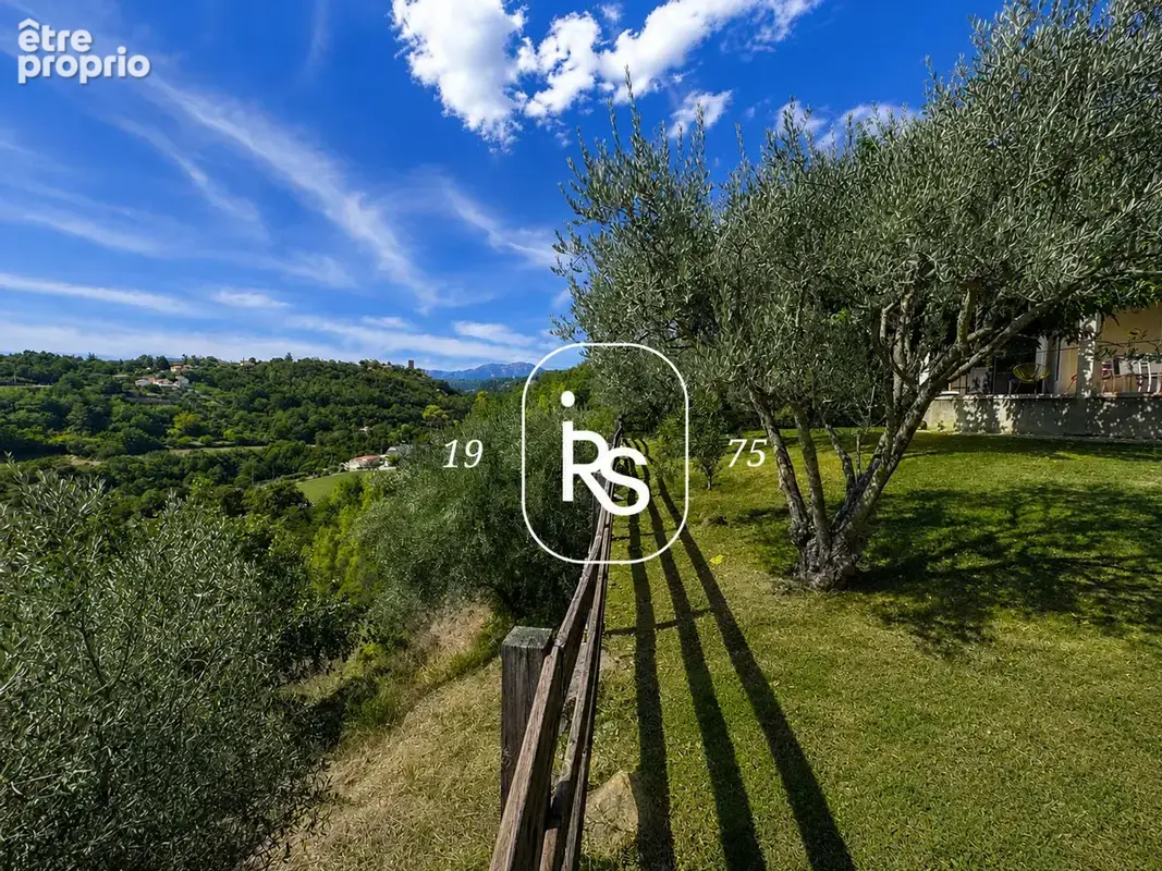 Villa de plain-pied de 130 m2 avec 8 768 m2 de terrain et vue sur le  Massif du Tanargue. - photo 17