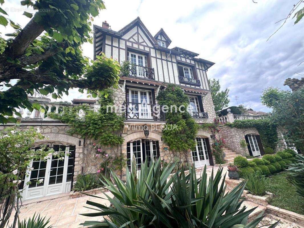Maison à MISY-SUR-YONNE