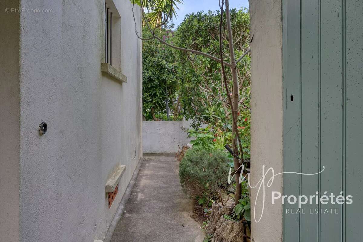 Appartement à RAYOL-CANADEL-SUR-MER