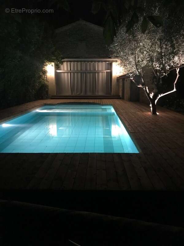 Exceptionnel : propriété avec piscine à sommieres, idl pour un projet famillial et/ ou investissement - photo 17