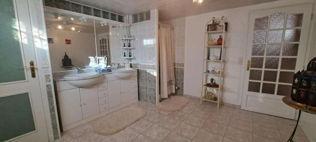 Maison à FONTENAY-SUR-LOING