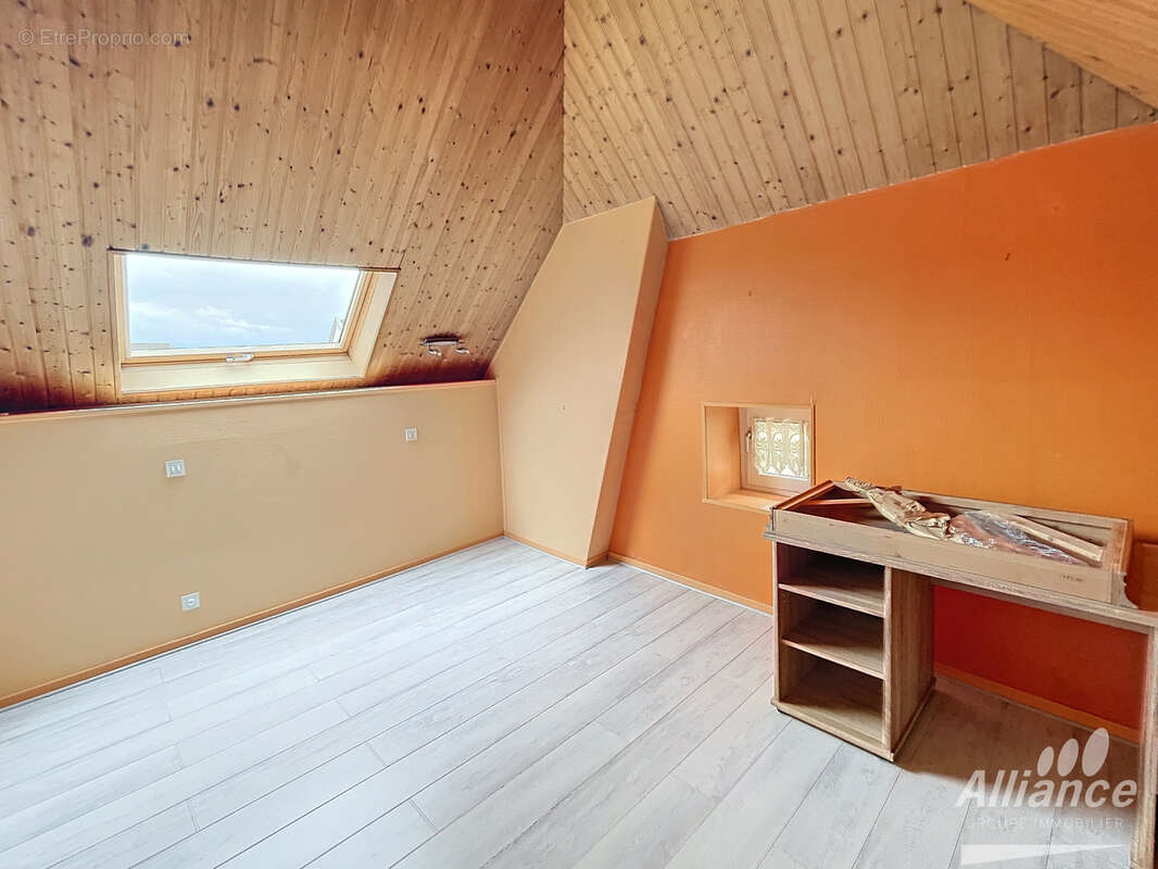 Nouveau appartement centre ville Montbéliard avec 4 chambres - photo 8