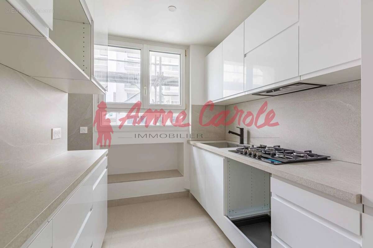 Appartement à PARIS-11E