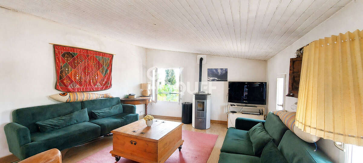 Maison à MALAUCENE