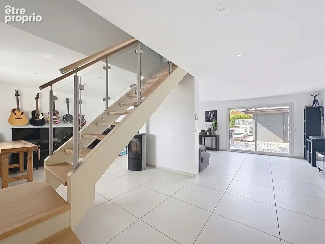 Maison mitoyenne Charvonnex avec piscine - photo 6