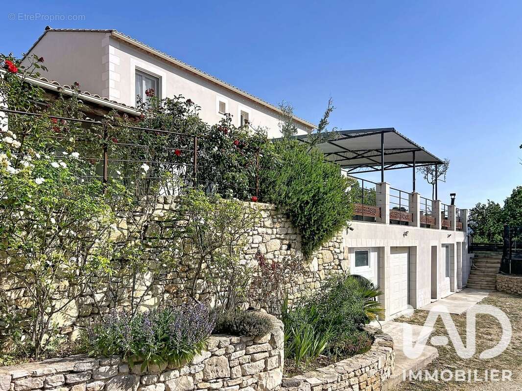 Photo 2 - Maison à SAINT-MARTIN-DE-CASTILLON