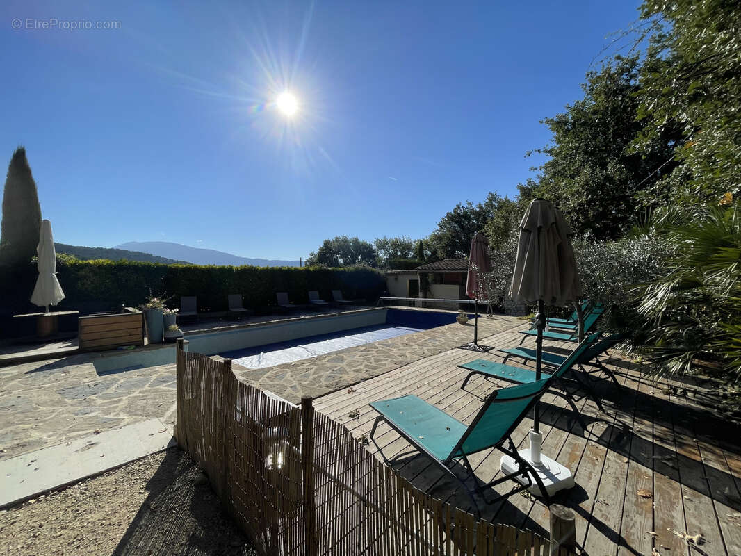 Maison à VAISON-LA-ROMAINE