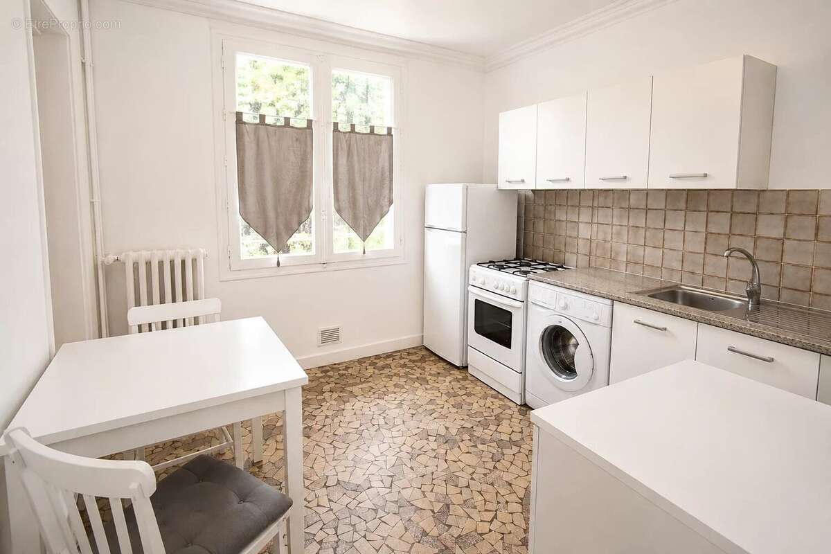Pavillon de 82 m² sur Vaujours !! - photo 3