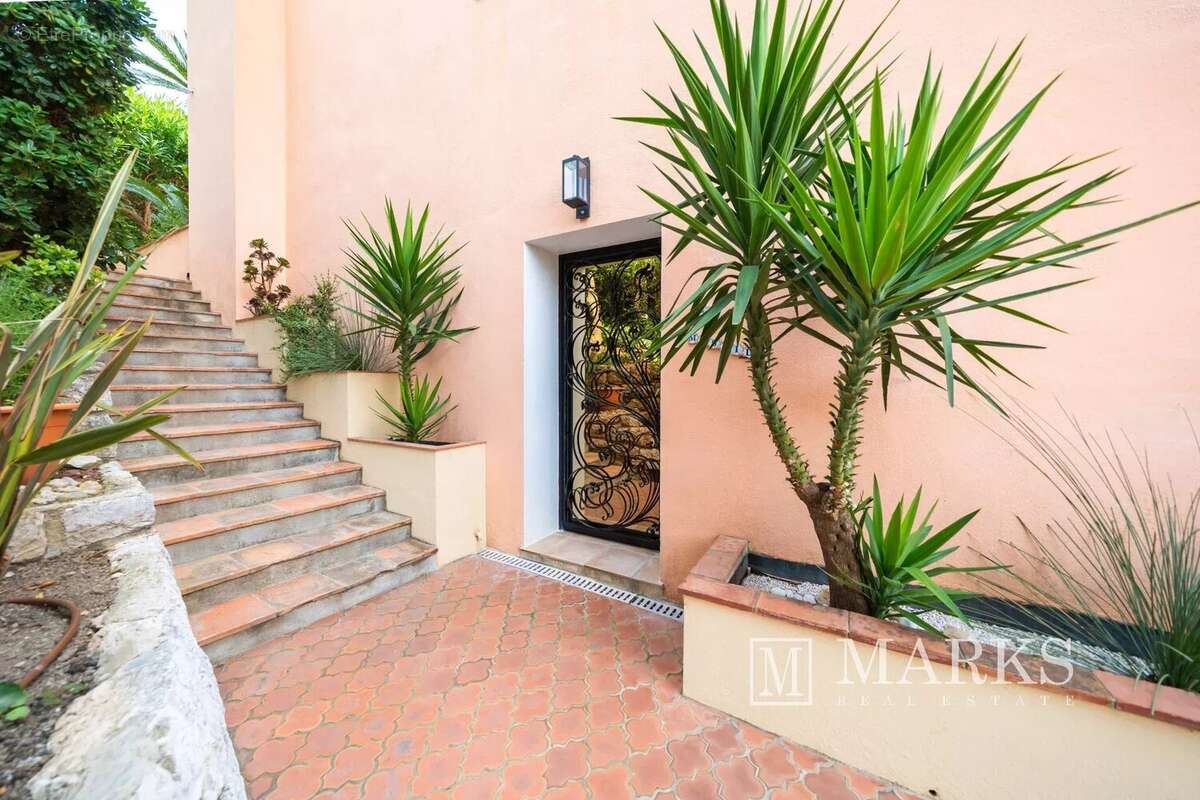 Appartement à SAINT-JEAN-CAP-FERRAT