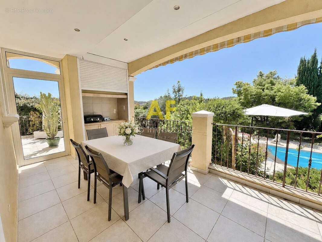 Maison à SAINT-RAPHAEL