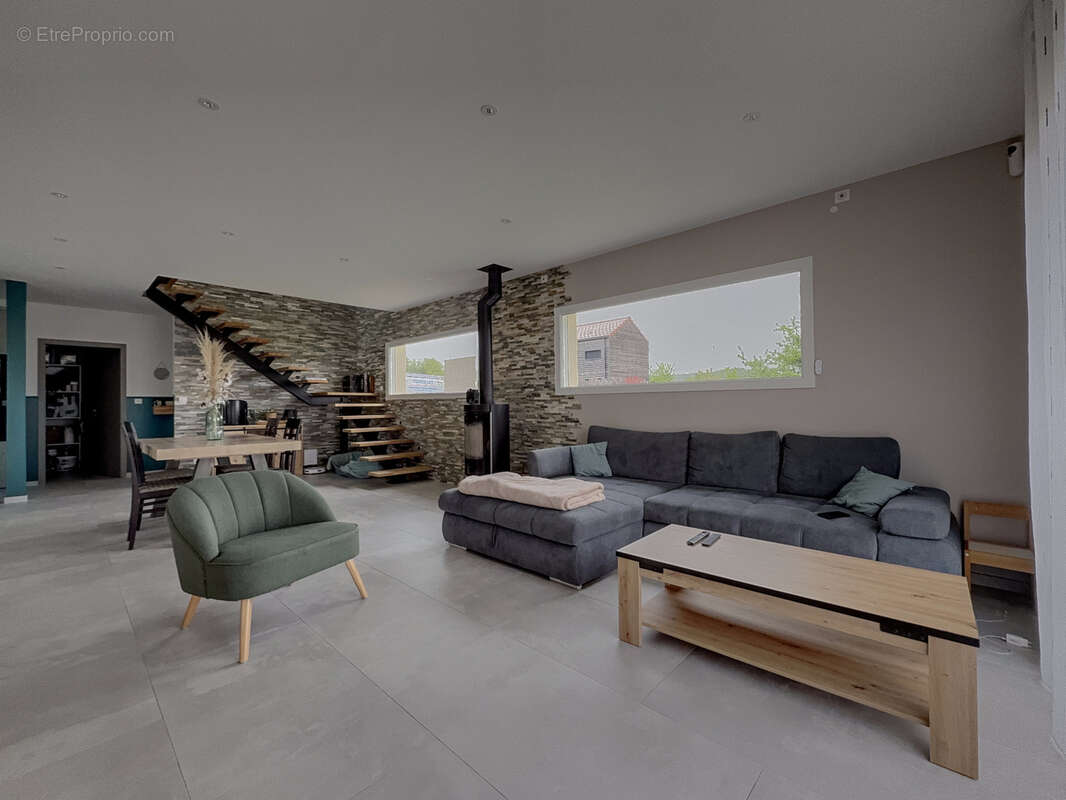 Maison à MARTIGNY-LES-BAINS