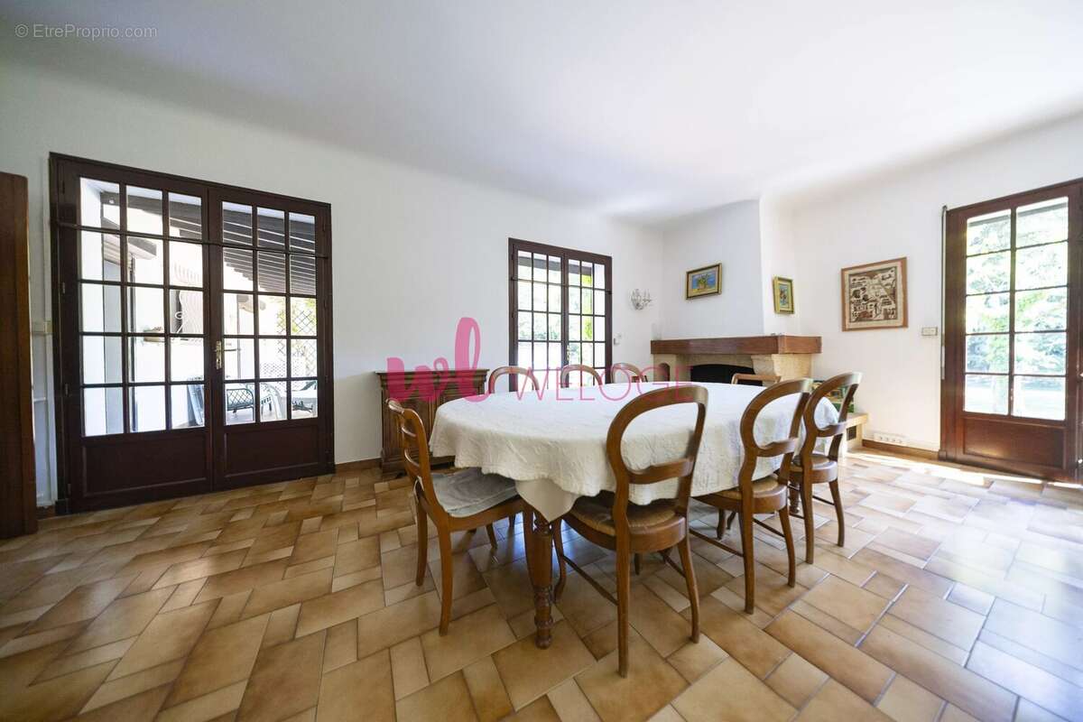 Maison à CABRIES