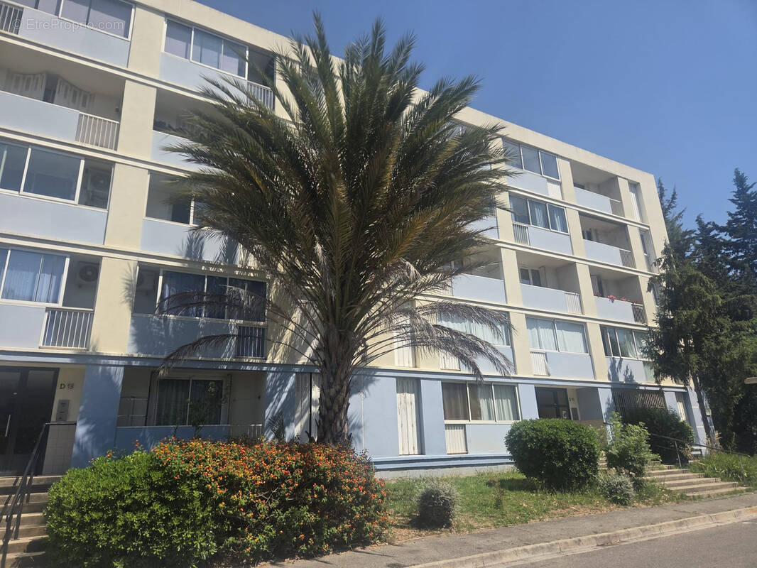 Appartement à MARIGNANE