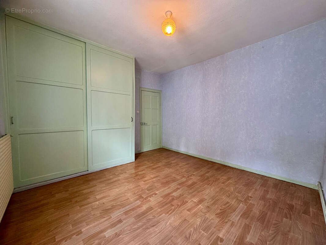 Maison à LE CREUSOT